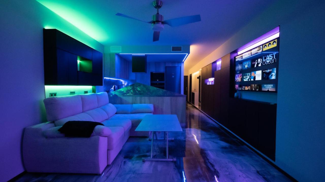 マルベーリャLa Farola - Luxury Domotic Flat In Puerto Deportivoアパートメント エクステリア 写真