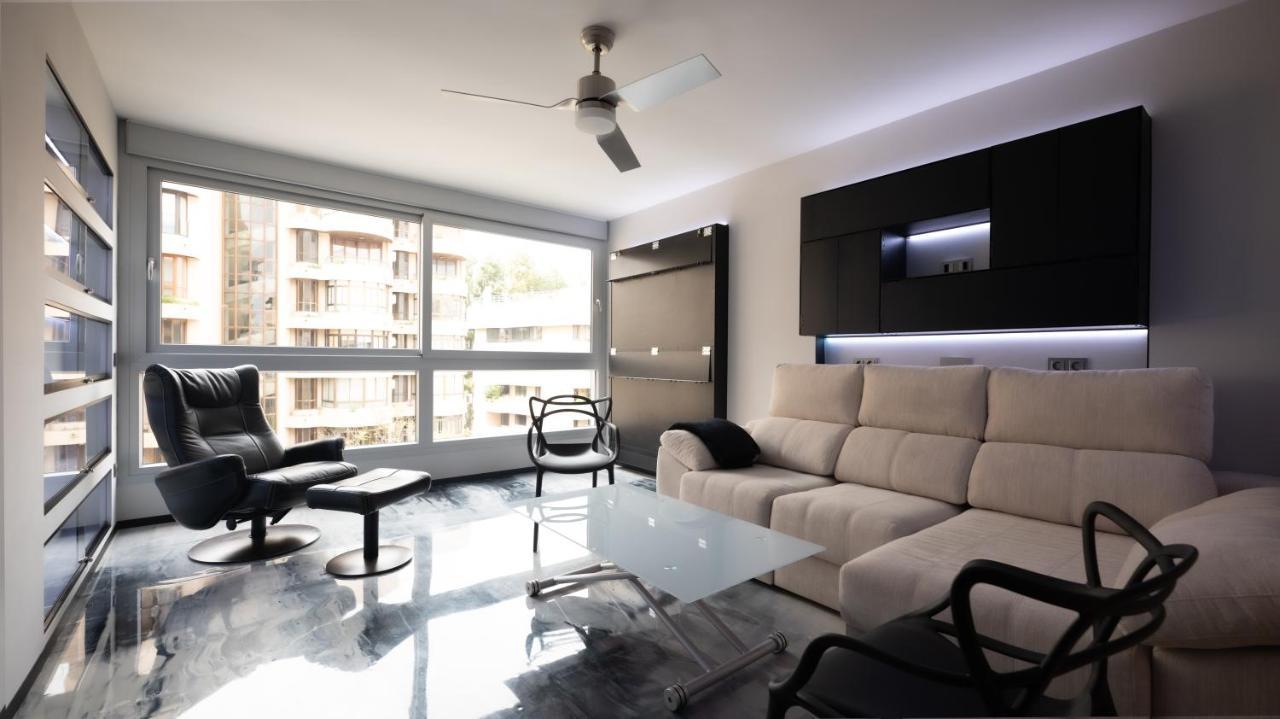 マルベーリャLa Farola - Luxury Domotic Flat In Puerto Deportivoアパートメント エクステリア 写真