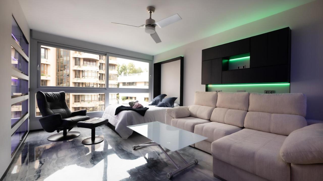マルベーリャLa Farola - Luxury Domotic Flat In Puerto Deportivoアパートメント エクステリア 写真