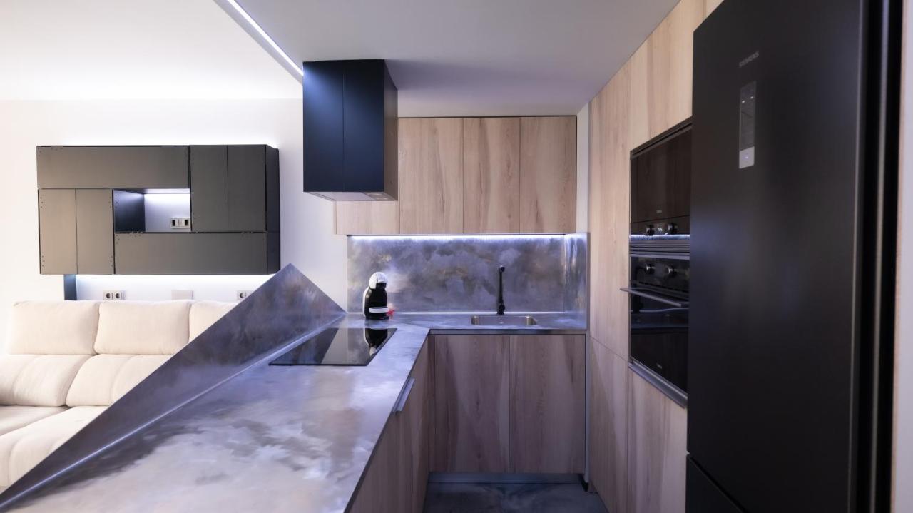 マルベーリャLa Farola - Luxury Domotic Flat In Puerto Deportivoアパートメント エクステリア 写真