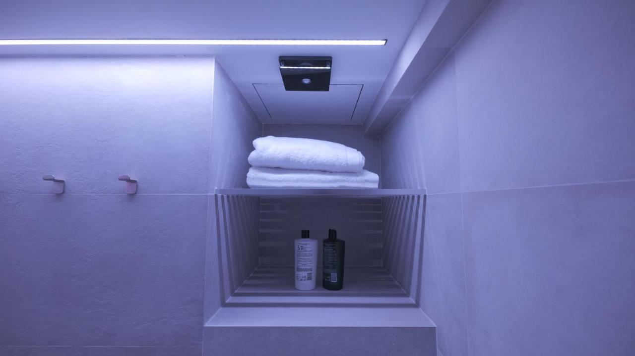 マルベーリャLa Farola - Luxury Domotic Flat In Puerto Deportivoアパートメント エクステリア 写真
