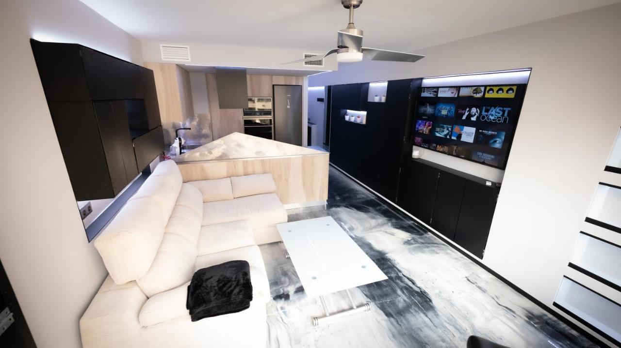 マルベーリャLa Farola - Luxury Domotic Flat In Puerto Deportivoアパートメント エクステリア 写真